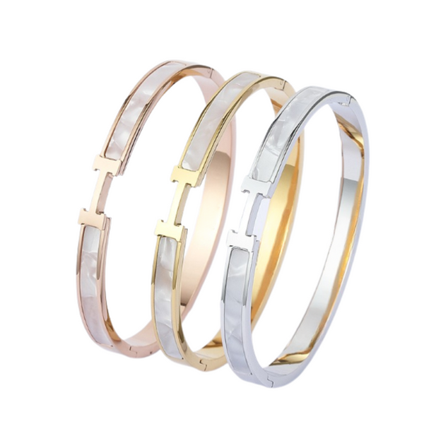 h'eres SIEG BANGLE（Hermes Size ST Clic H Bracelet Dark Blue
